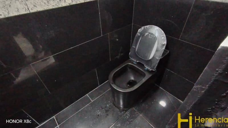 Bodega en arriendo en Laureles, Medellín, 282 m² · foto 11 de 24