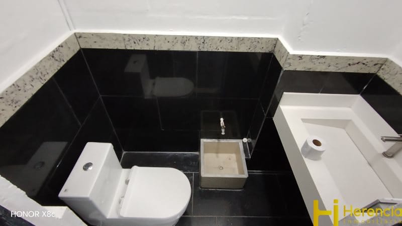 Bodega en arriendo en Laureles, Medellín, 282 m² · foto 16 de 24