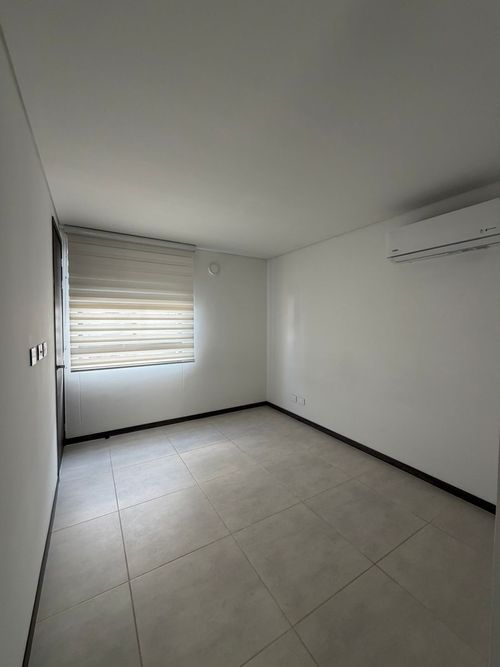 Apartamento de 2 alcobas en venta en Parque Natura, Jamundí, 76 m² · foto 4 de 13