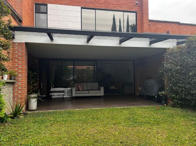 Casa de 3 alcobas en venta en Loma Del Esmeraldal, Envigado, 202 m² · foto 5 de 11