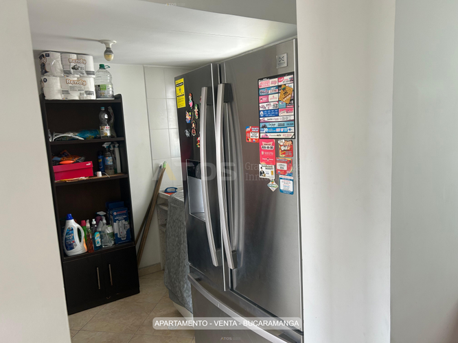 Apartamento de 3 alcobas en venta en Colorados, Bucaramanga, 87 m² · foto 6 de 17