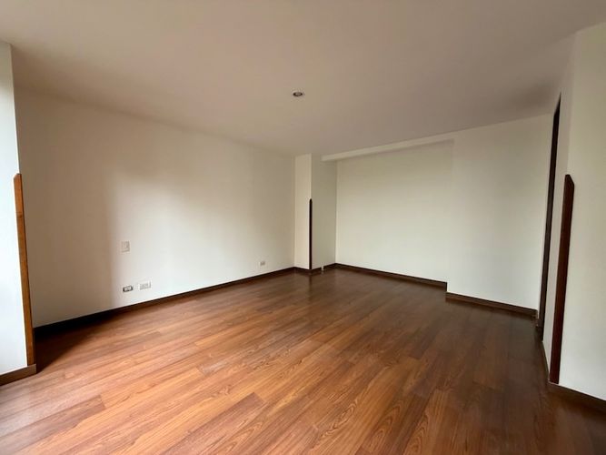Apartamento de 4 alcobas en venta en Cabecera Del Llano, Bucaramanga, 128 m² · foto 19 de 24