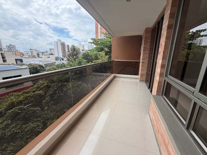 Apartamento de 4 alcobas en venta en Cabecera Del Llano, Bucaramanga, 128 m² · foto 10 de 24