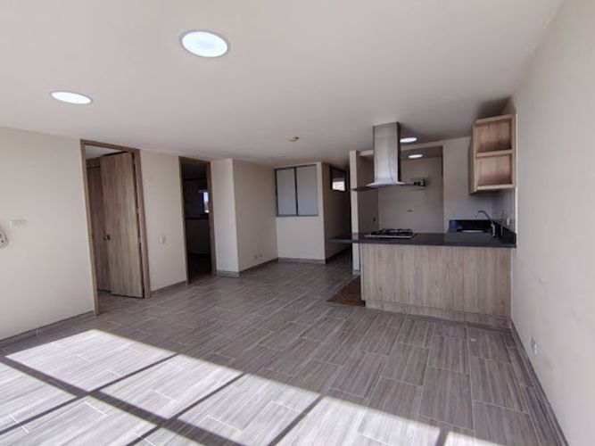 Apartamento de 2 alcobas en arriendo en Barro Blanco, Rionegro, 90 m² · foto 2 de 21