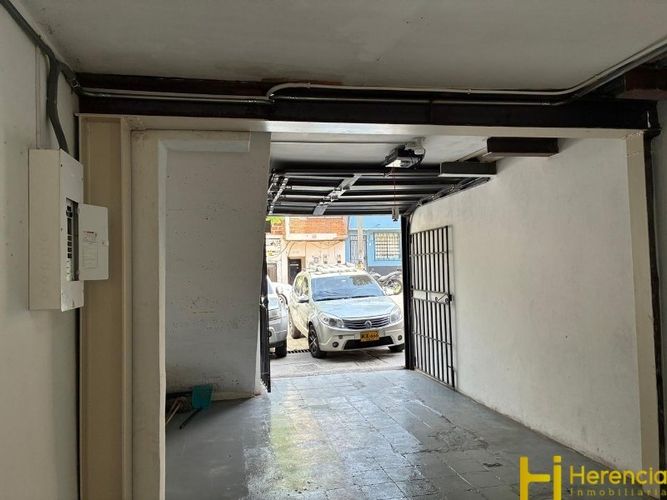 Bodega en arriendo en El Salvador, Medellín, 70 m² · foto 7 de 11