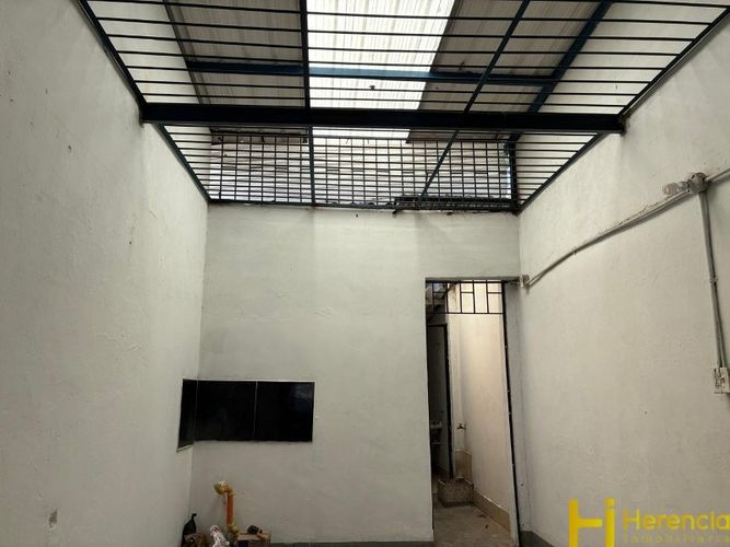 Bodega en arriendo en El Salvador, Medellín, 70 m² · foto 10 de 11