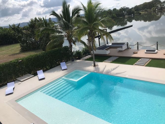 Casa de 6 alcobas en venta en Girardot, Girardot, 785 m² · foto 11 de 24