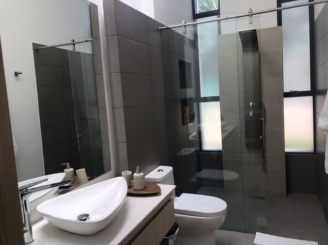Casa de 6 alcobas en venta en Girardot, Girardot, 785 m² · foto 5 de 24