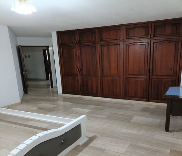 Apartamento de 4 alcobas en venta en Cuarto De Legua - Guadalupe, Cali, 470 m² · foto 7 de 24