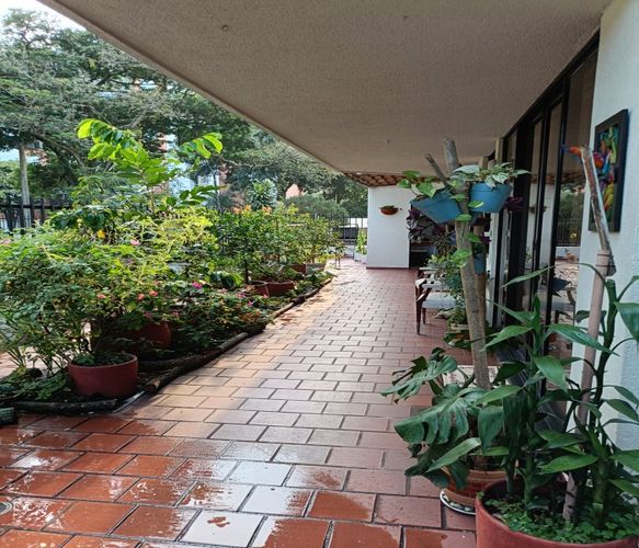 Apartamento de 4 alcobas en venta en Cuarto De Legua - Guadalupe, Cali, 470 m² · foto 23 de 24