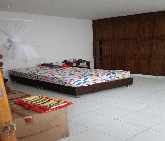 Casa de 14 habitaciones en venta en Santa Anita, Cali — imagen 1 de 29