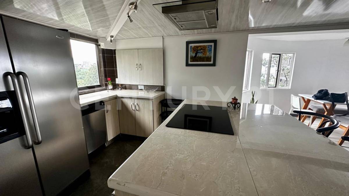 Apartamento en venta en El Poblado, Medellín · foto 4 de 16