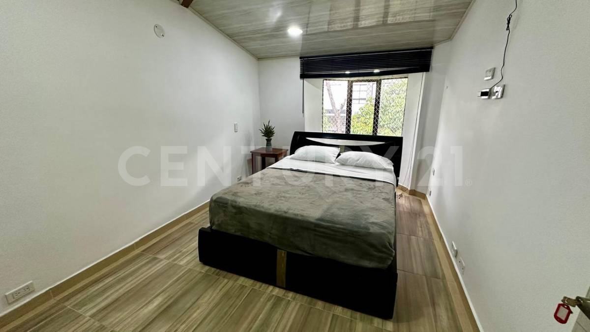 Apartamento en venta en El Poblado, Medellín · foto 9 de 16