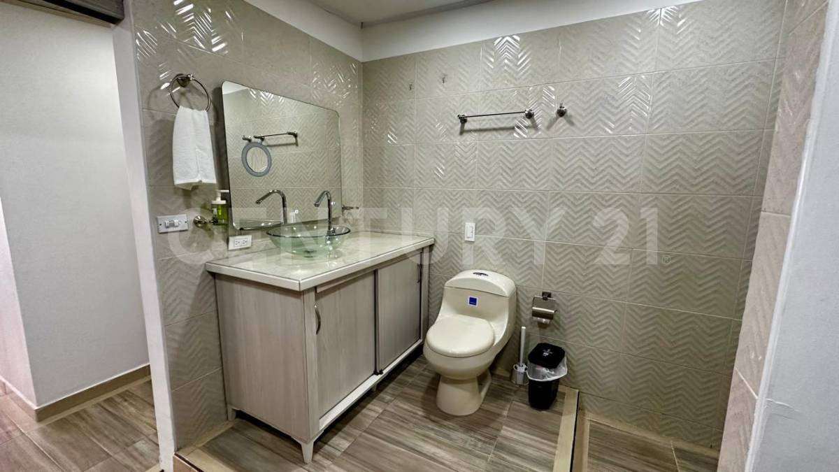 Apartamento en venta en El Poblado, Medellín · foto 13 de 16
