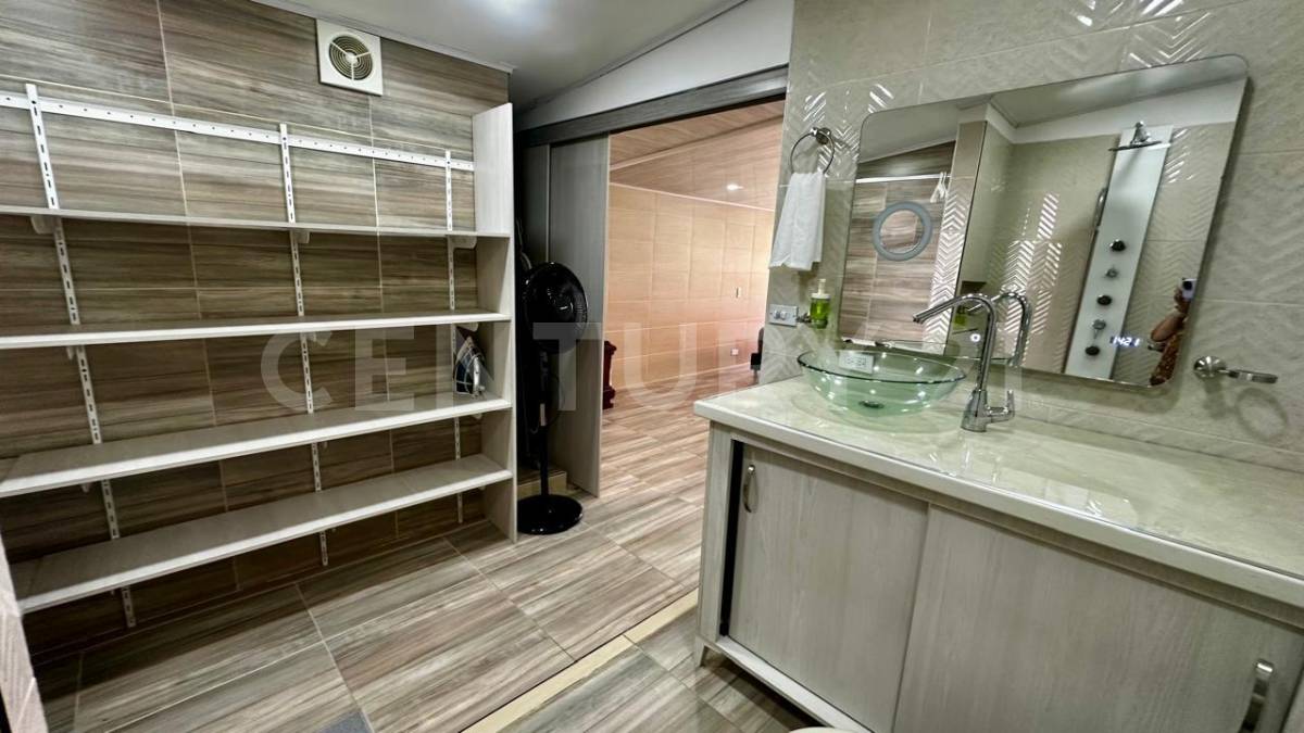 Apartamento en venta en El Poblado, Medellín · foto 14 de 16