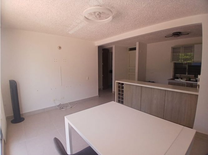 Apartamento de 2 alcobas en venta en Las Palmas, Ricaurte, 58 m² · foto 5 de 24