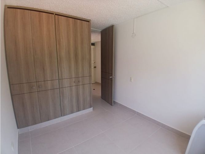 Apartamento de 2 alcobas en venta en Las Palmas, Ricaurte, 58 m² · foto 19 de 24