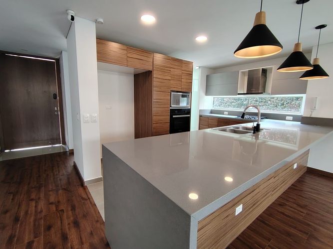 Casa de 3 alcobas en venta en Vda Canelon, Cajicá, 229 m² · foto 8 de 24