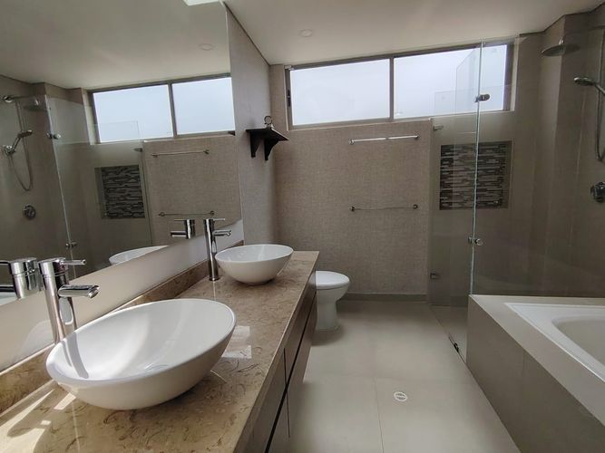 Casa de 3 alcobas en venta en Vda Canelon, Cajicá, 229 m² · foto 10 de 24