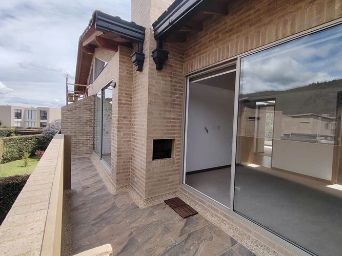 Casa de 3 alcobas en venta en Vda Canelon, Cajicá, 229 m² · foto 15 de 24