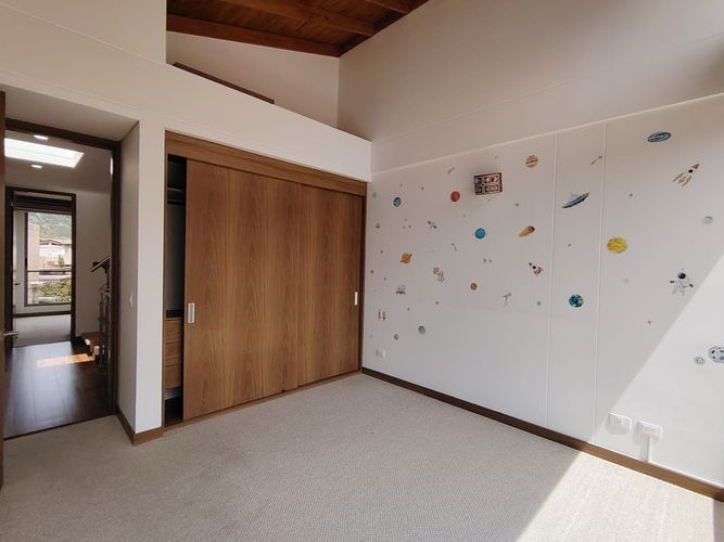 Casa de 3 alcobas en venta en Vda Canelon, Cajicá, 229 m² · foto 17 de 24