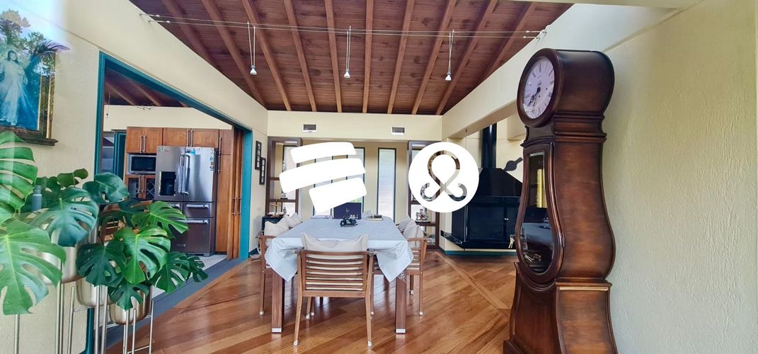 Casa de 5 alcobas en venta en Vía Las Palmas, Envigado, 352 m² · foto 9 de 24