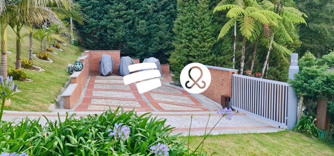Casa de 5 alcobas en venta en Vía Las Palmas, Envigado, 352 m² · foto 17 de 24