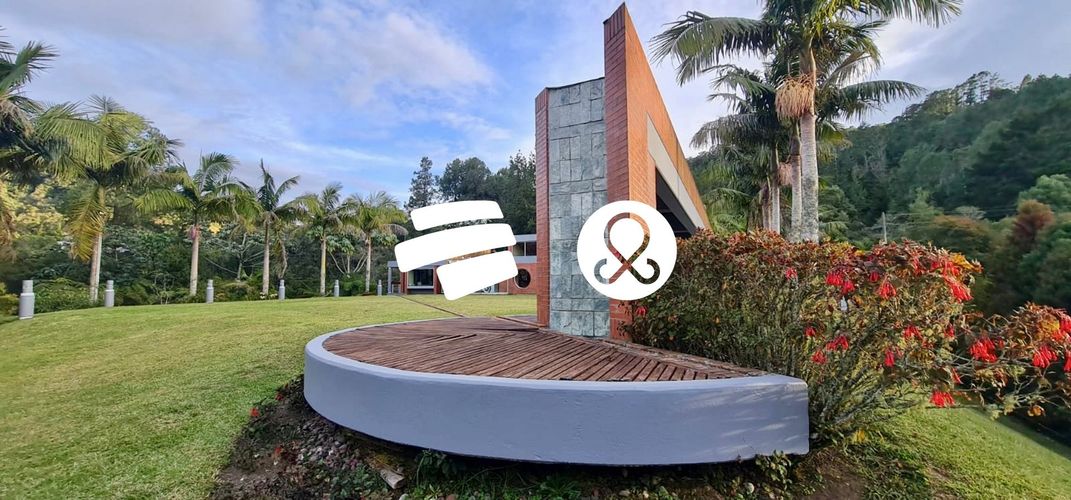 Casa de 5 alcobas en venta en Vía Las Palmas, Envigado, 352 m² · foto 19 de 24