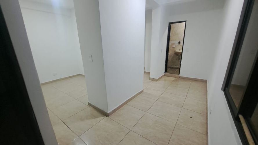 Apartaestudio en arriendo en Junin, Cali, 35 m² · foto 2 de 16