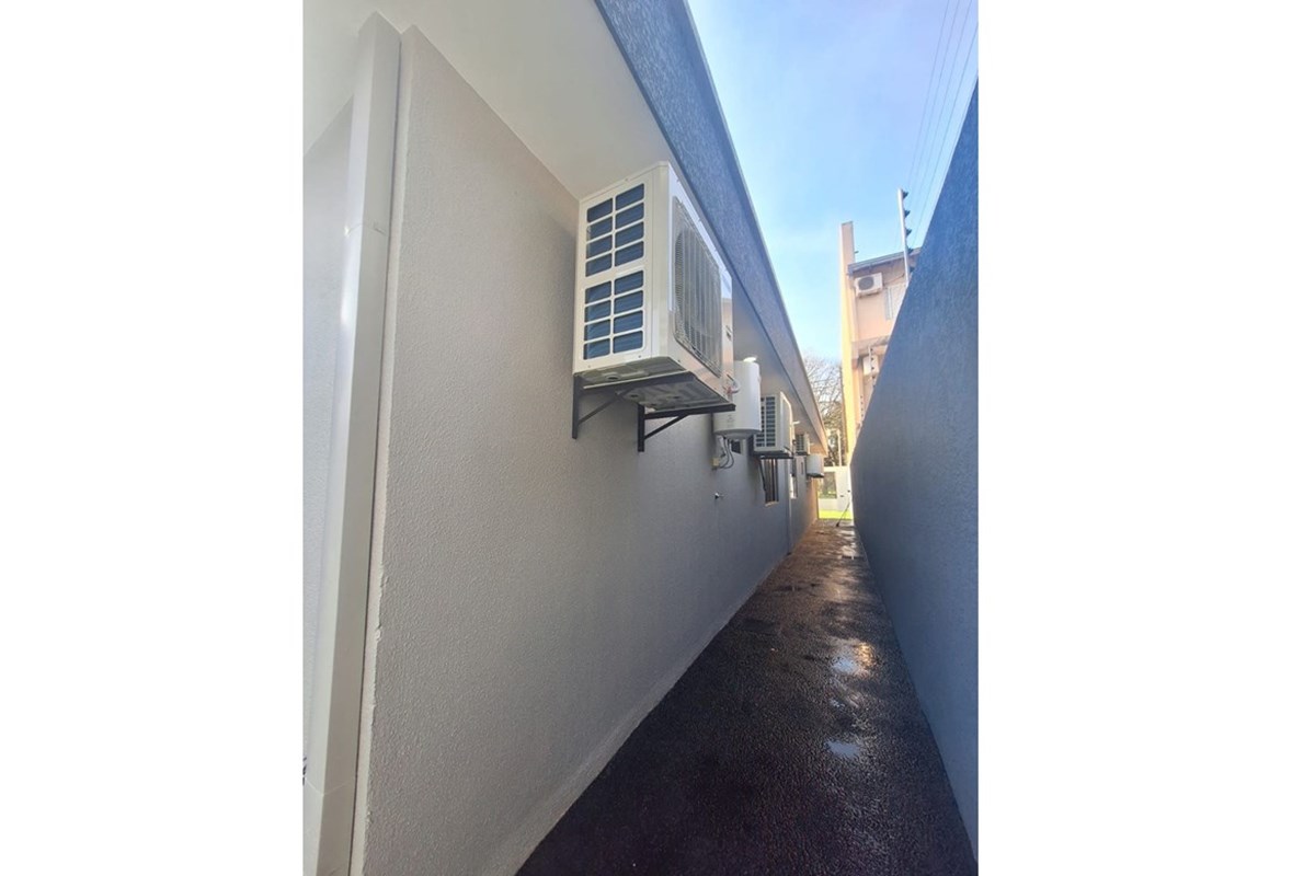 En Venta – Hermosa Casa en Presidente Franco — foto 3
