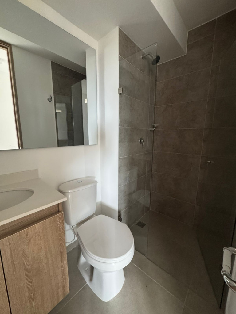 Apartamento en arriendo en Llano Grande, Rionegro · foto 3 de 7