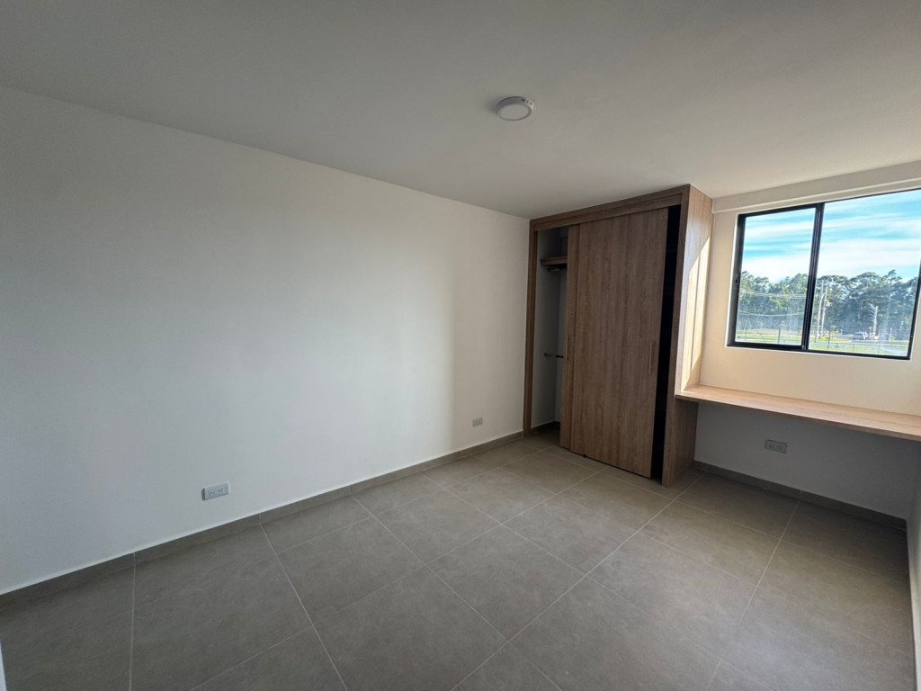 Apartamento en arriendo en Llano Grande, Rionegro · foto 6 de 7