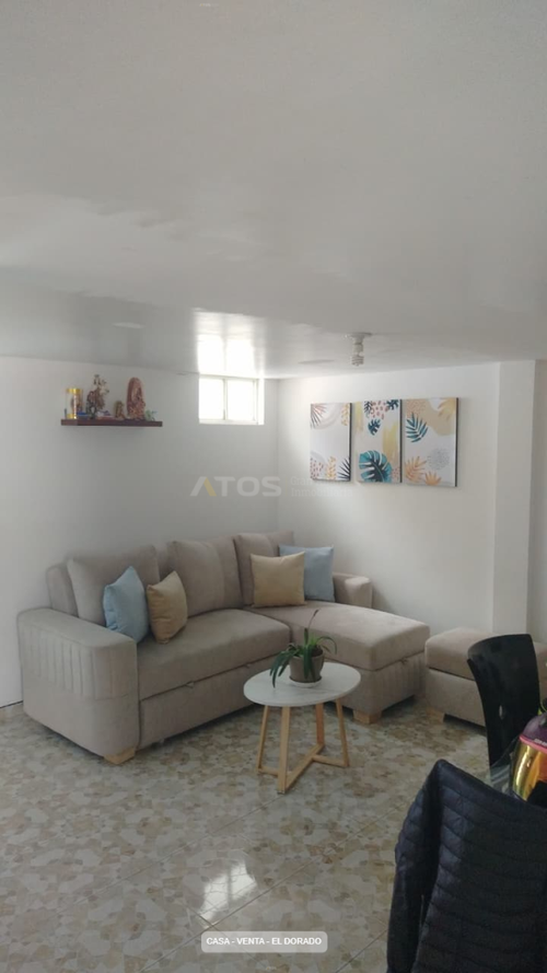 Casa de 11 alcobas en venta en El Dorado, Tunja, 288 m² · foto 9 de 22