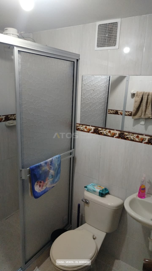Casa de 11 alcobas en venta en El Dorado, Tunja, 288 m² · foto 11 de 22
