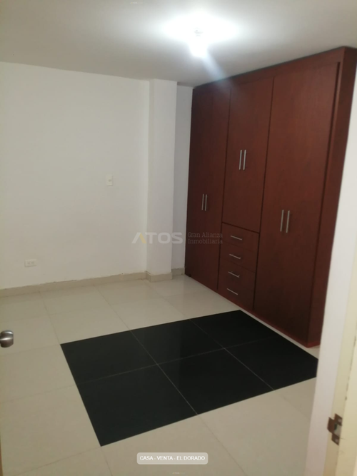 Casa de 11 alcobas en venta en El Dorado, Tunja, 288 m² · foto 18 de 22