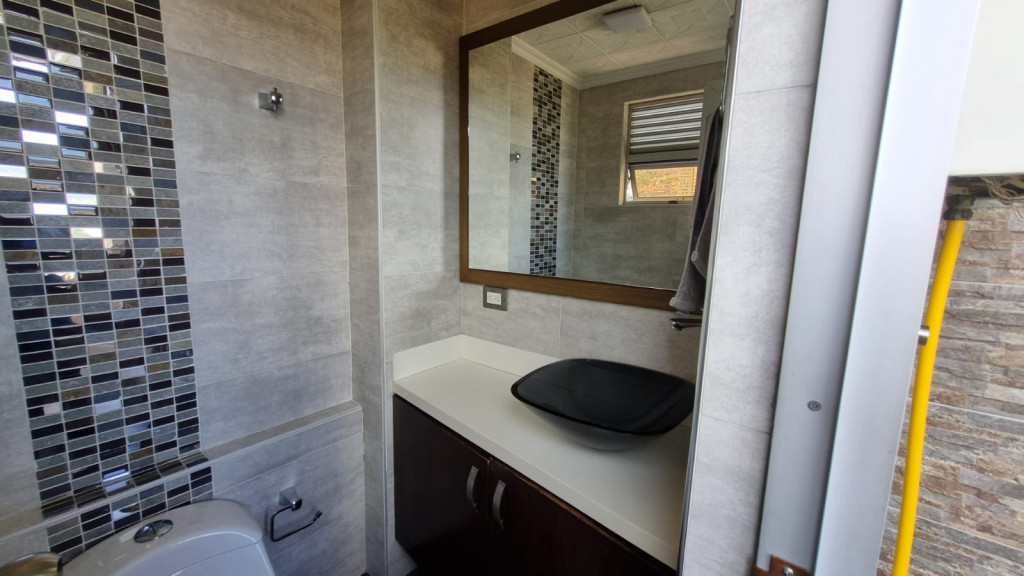 Apartamento en arriendo en Robledo, Medellín · foto 2 de 24