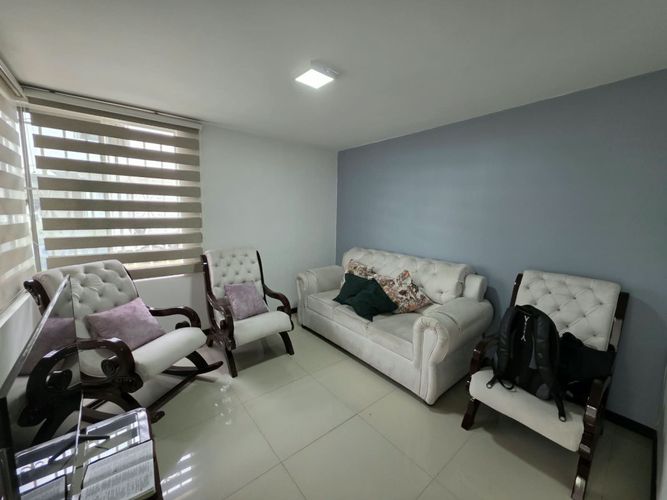 Casa de 3 alcobas en venta en Los Caminitos, Palmira, 60 m² · foto 3 de 24