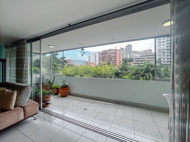 Apartamento de 5 alcobas en venta en El Peñon, Cali, 225 m² · foto 3 de 23