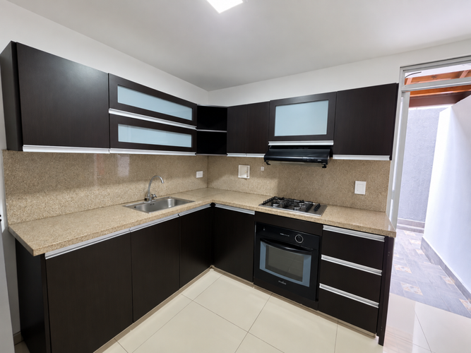 Casa de 3 alcobas en venta en Los Caminitos, Palmira, 60 m² · foto 7 de 24