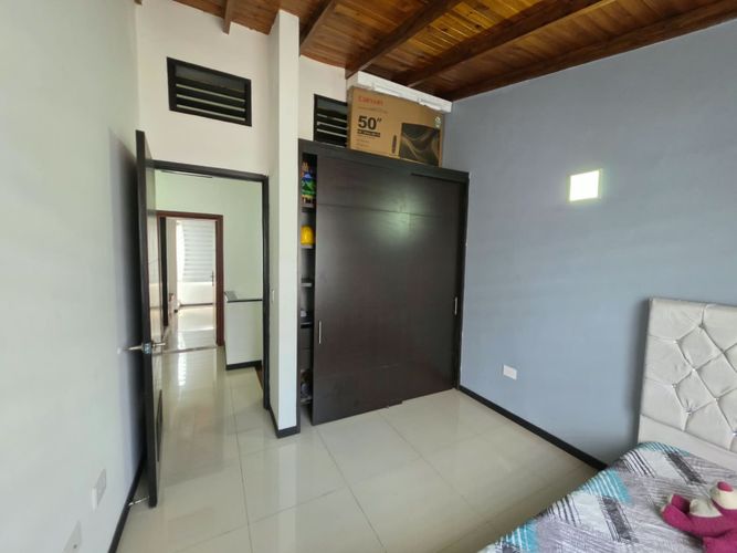 Casa de 3 alcobas en venta en Los Caminitos, Palmira, 60 m² · foto 12 de 24
