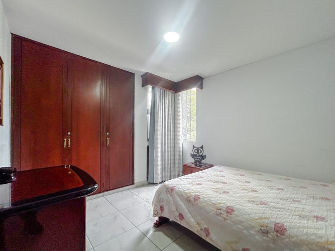 Apartamento de 5 alcobas en venta en El Peñon, Cali, 225 m² · foto 9 de 23