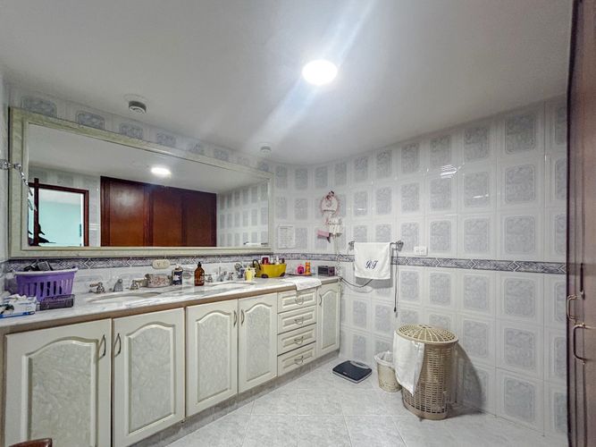 Apartamento de 5 alcobas en venta en El Peñon, Cali, 225 m² · foto 10 de 23