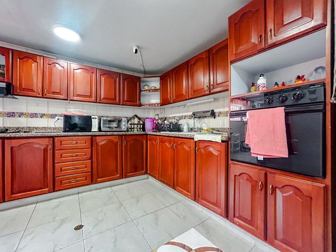 Apartamento de 5 alcobas en venta en El Peñon, Cali, 225 m² · foto 13 de 23