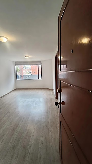 Apartamento en venta en Cedritos, Bogotá · foto 2 de 20