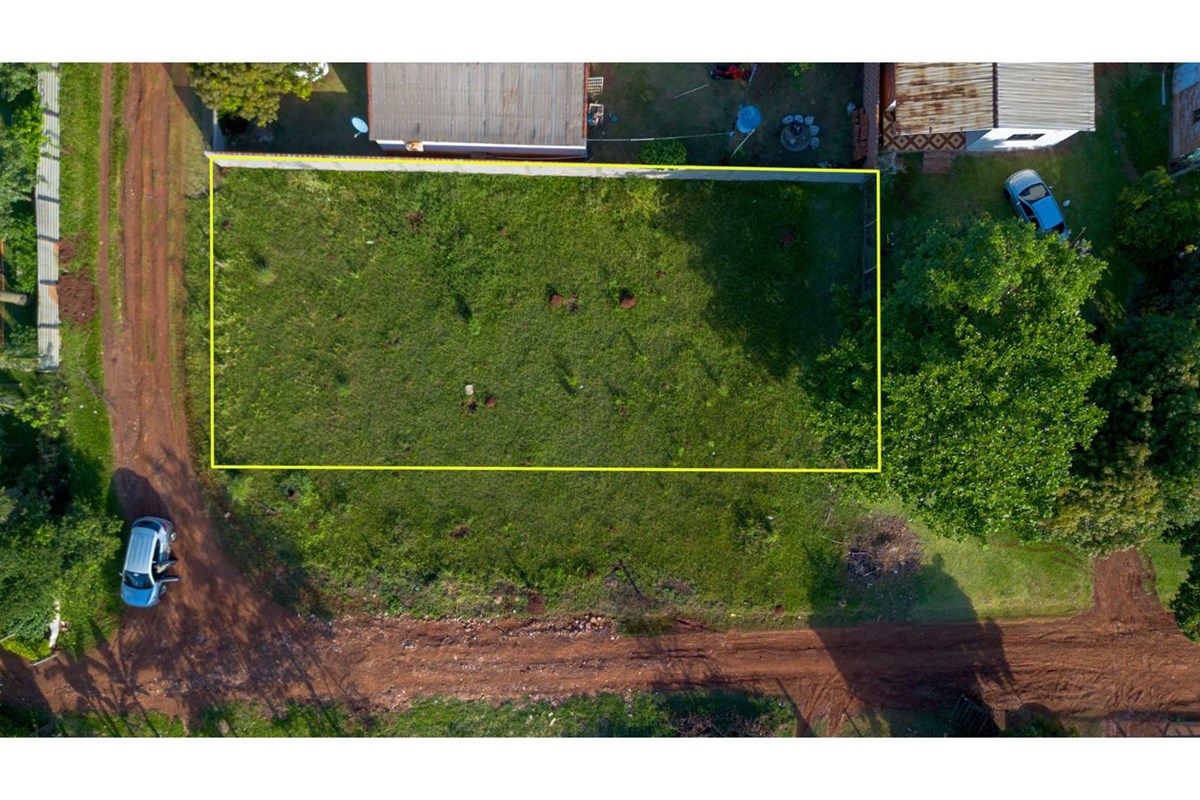 Terreno Titulado en esquina en Venta — foto 3