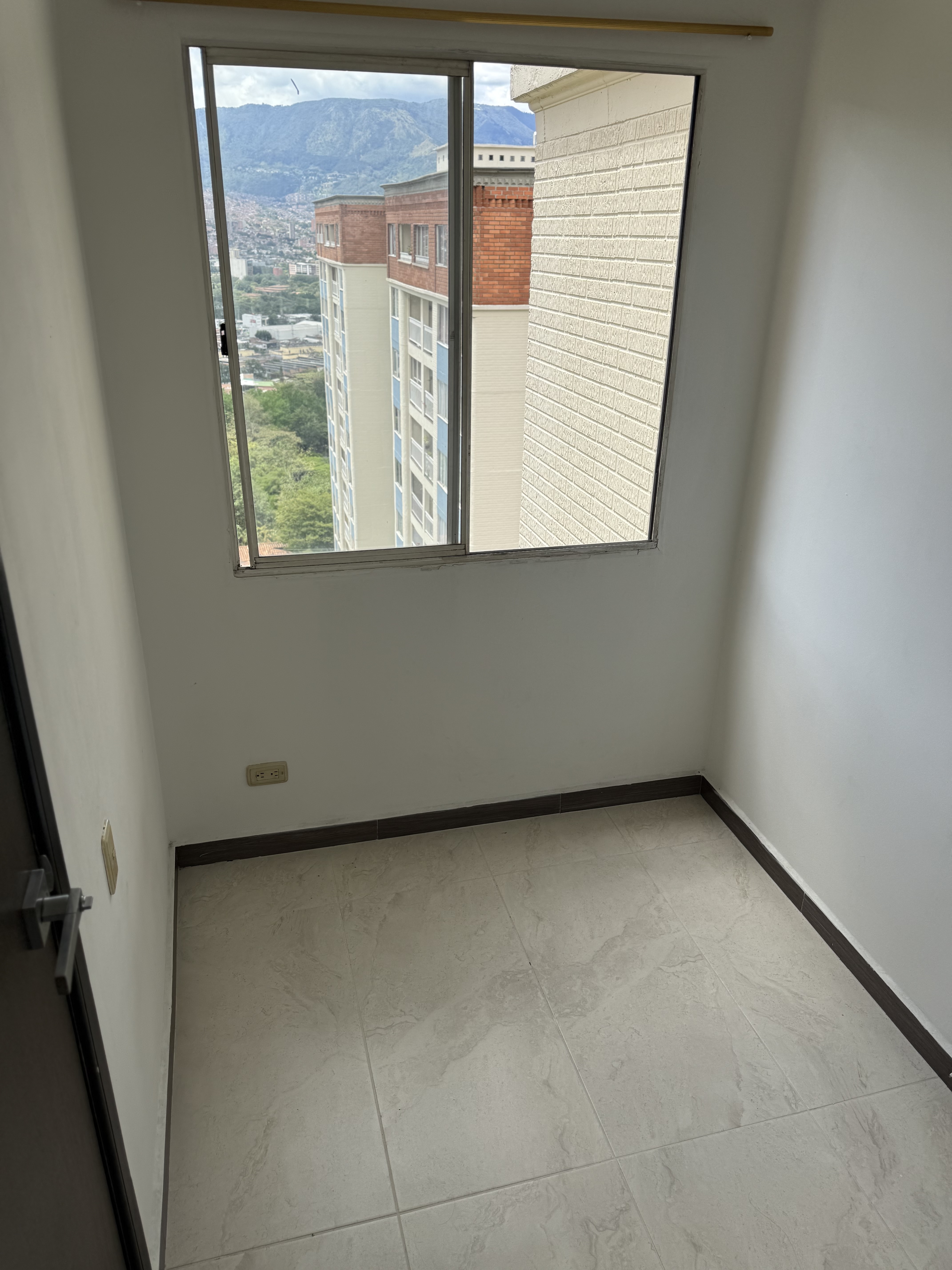 Apartamento en venta en La Pilarica, Medellín · foto 12 de 17
