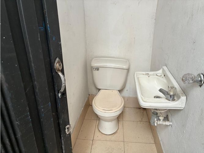 Bodega en arriendo en Gerona, Medellín, 100 m² · foto 13 de 13