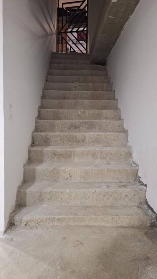 Bodega en arriendo en Manrique Central, Medellín, 120 m² · foto 10 de 10