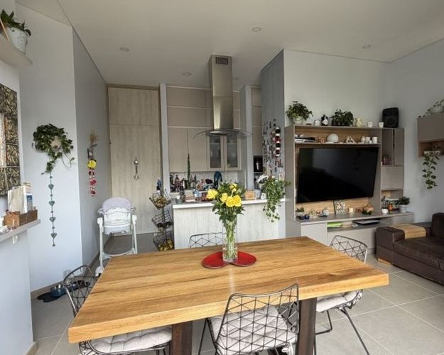 Apartamento de 3 alcobas en venta en Escobero, Envigado, 72 m² · foto 2 de 11