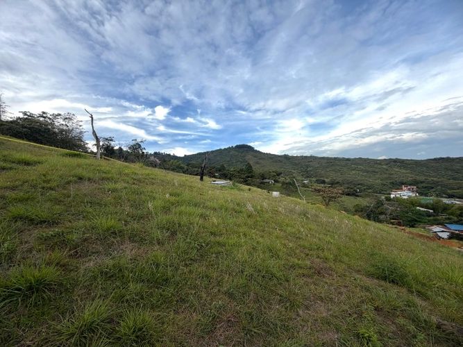 Lote en venta en Medio Dapa, Yumbo, 3805 m² · foto 6 de 14